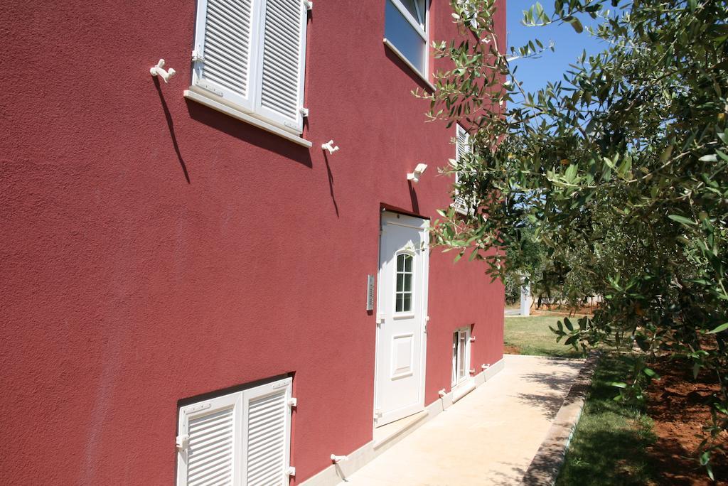 Apartment Roza Medulin